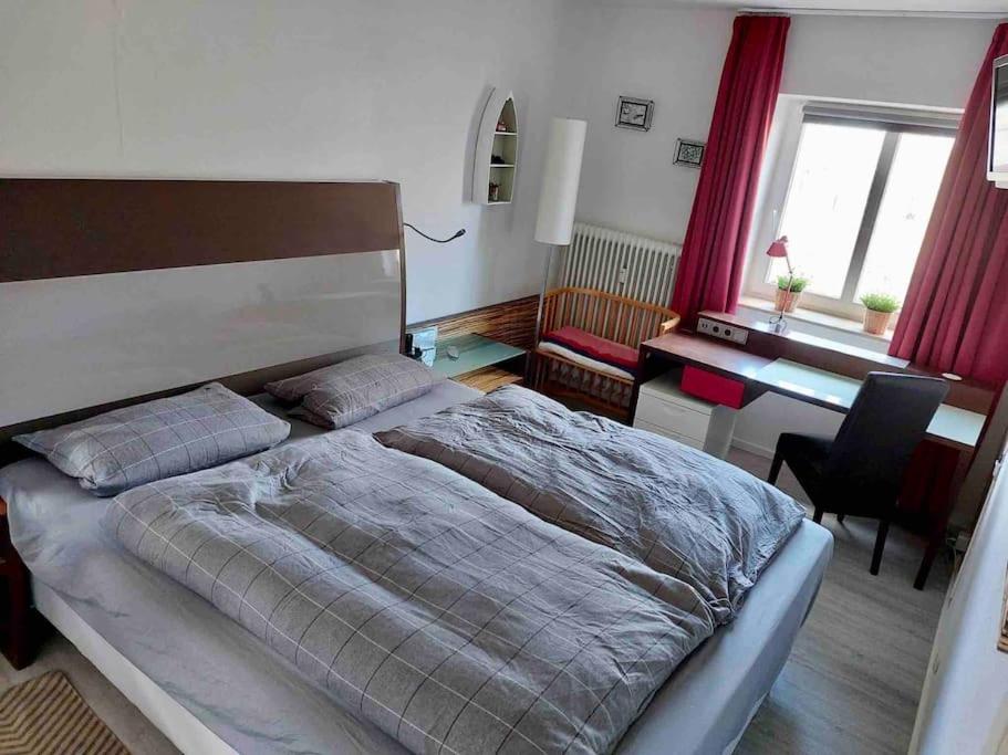 Schoene Ferienwohnung In Oldenburg Eversten 70M2, Zwei Raeume, Bis Zu 4 Personen Экстерьер фото